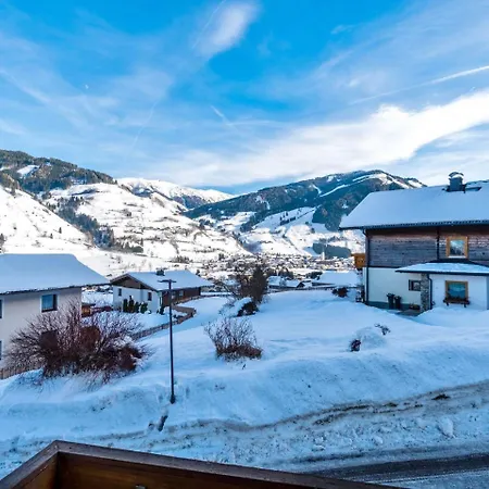 Casa vacanze Attractive Holiday In Rauris, Near The Ski Piste *
